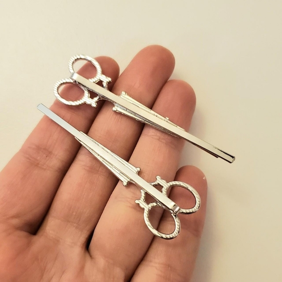 NWOT Scissor Hair Pins - Picture 7 of 9